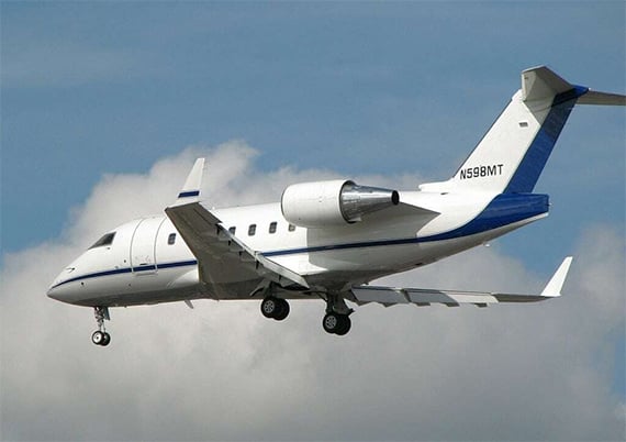 challenger-bombardier-landing-business-finance-6572a2-1024-1-1